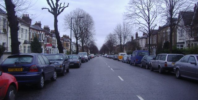 Routeing Southwark Spine down Barry Road